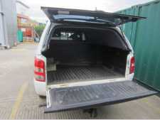 Mitsubishi L200 MK7 Series 5 (2015-2019) SJS Solid Sided Hardtop King / Extra Cab With Central Locking