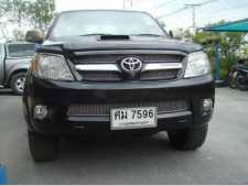 Toyota Hilux MK6  (2005-2008) Stainless Steel Grills
