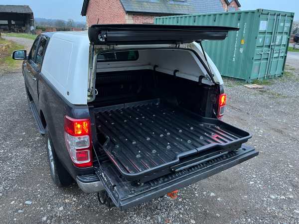 Toyota Hilux MK6  (2005-2008) Bed Slide Double Cab