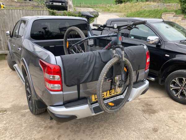 Padded Bike Carrier Tailgate Protection