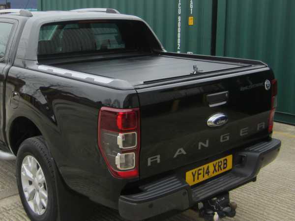 UP-SPEC your Ranger, with a Wildtrak Sports bar and Roller top